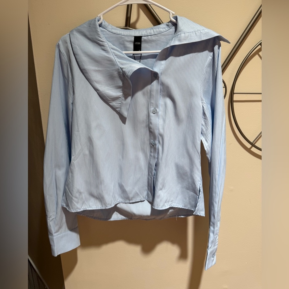 Cider Light Blue Pinstripe Asymmetrical Button Down Size S NWT Cotton Blend
